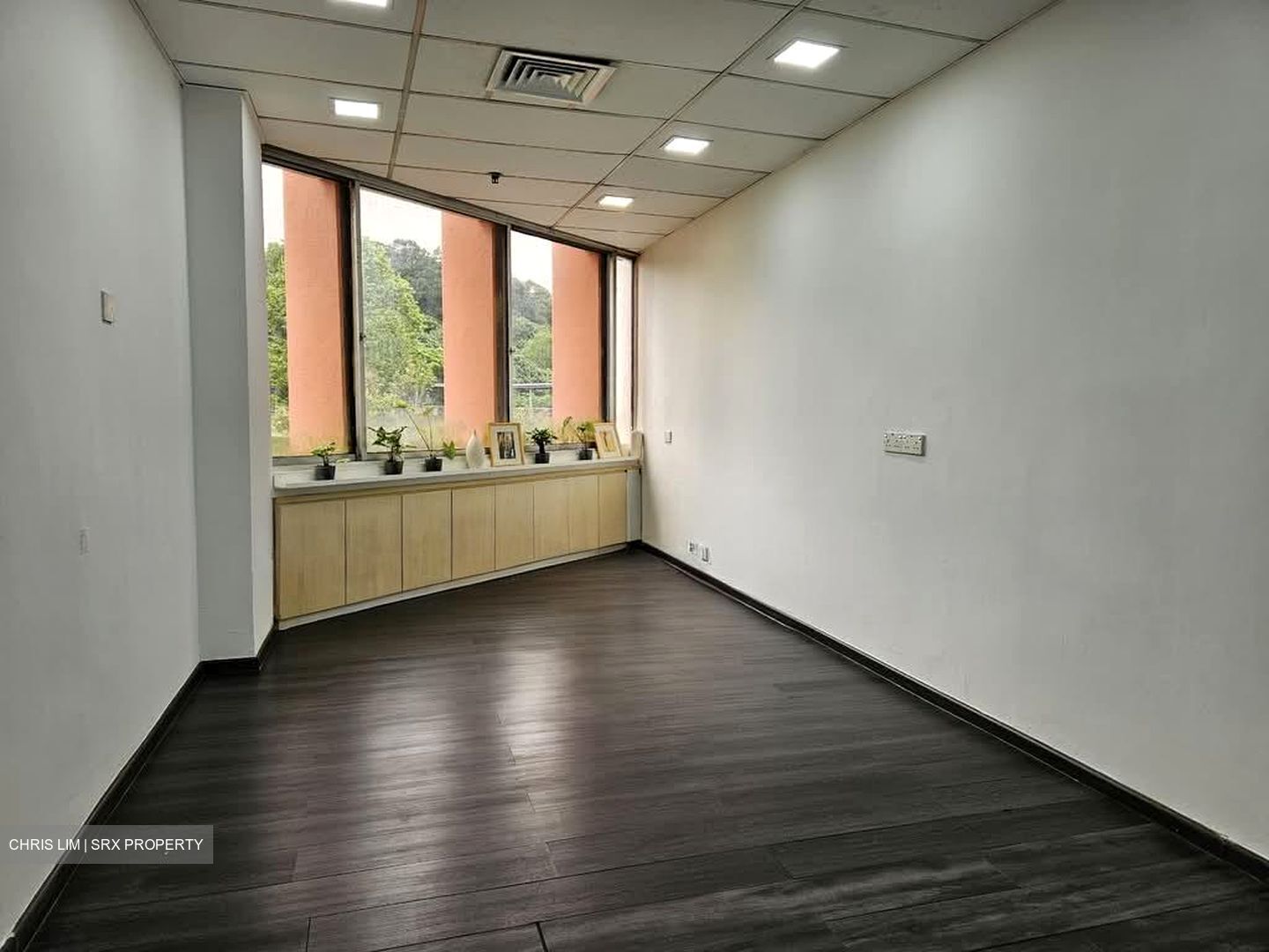 Bukit Timah Shopping Centre (D21), Shop House #568671271
